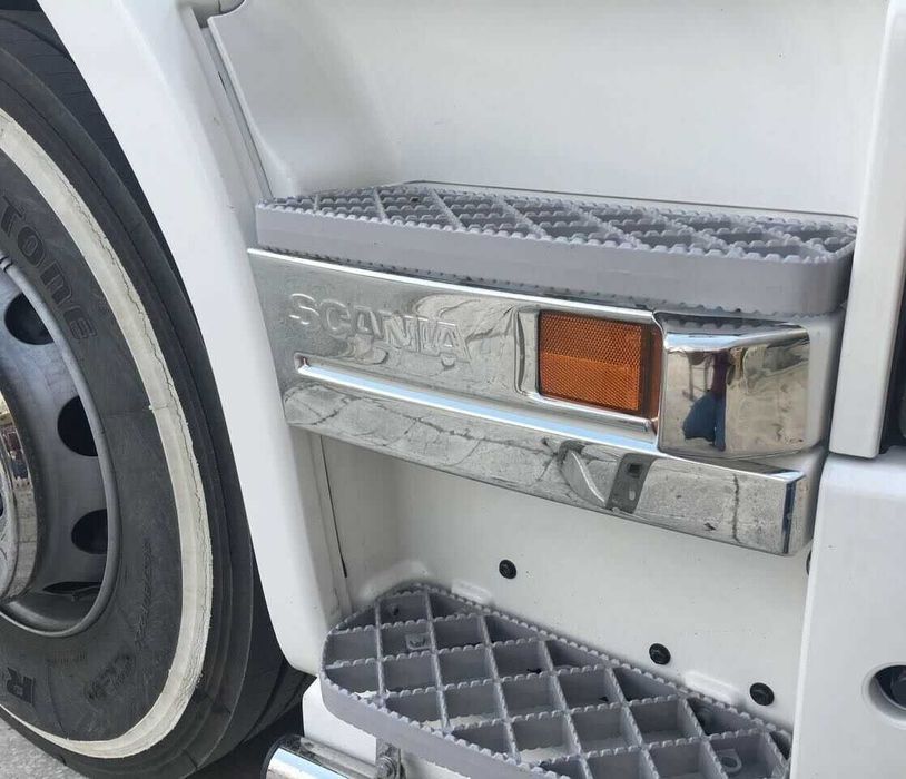 Комплект декорация за стъпало Скания Scania R 2010-2016г.