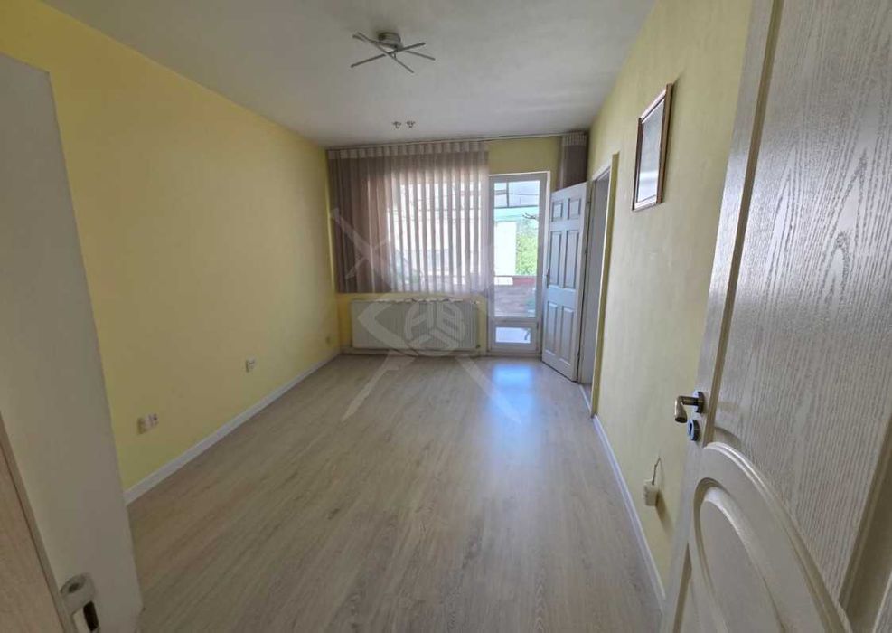 Тристаен апартамент в Асеновград 90721