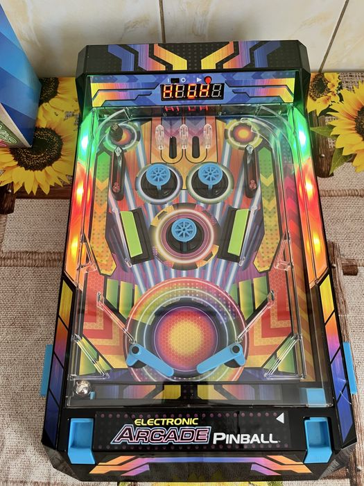 Electronic arcade pinball