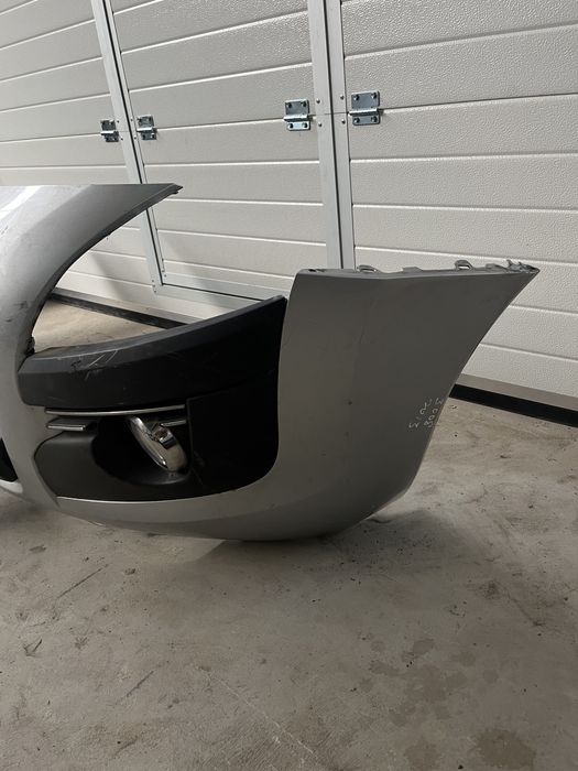 Bara față Peugeot 3008 2013