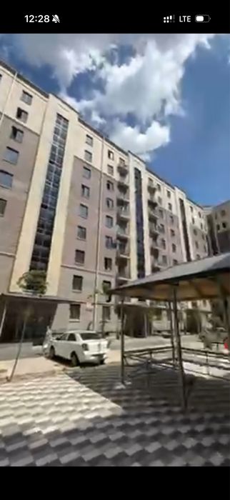 Toshken shahar yangi hayot tuman fazli MFY rayhon 8-etaj 35,89m2