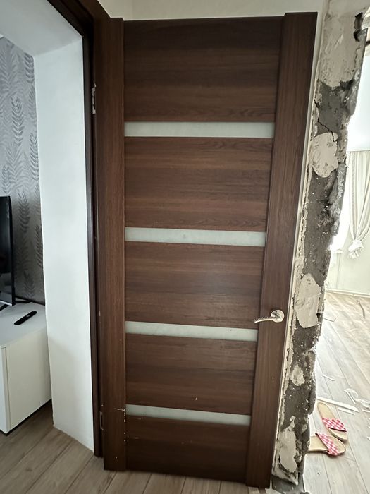 Продам межкомнатные двери