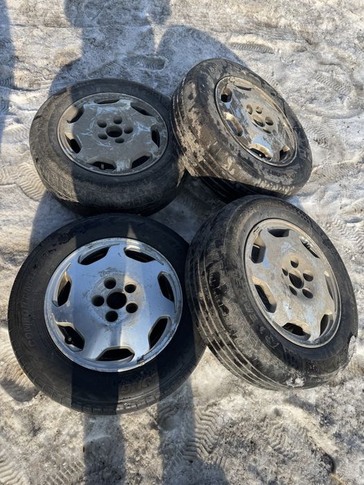 Продам титанки с резиной