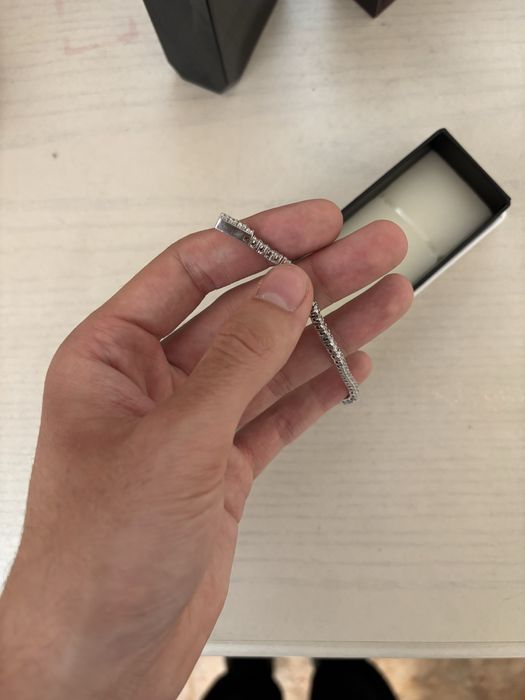 Сребърна тенис гривна