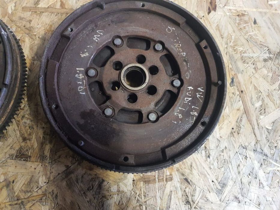 Volanta Masa Dubla VW Passat B5 B5.5  1.8 Benzina 5+1 Trepte An 1998-2004
