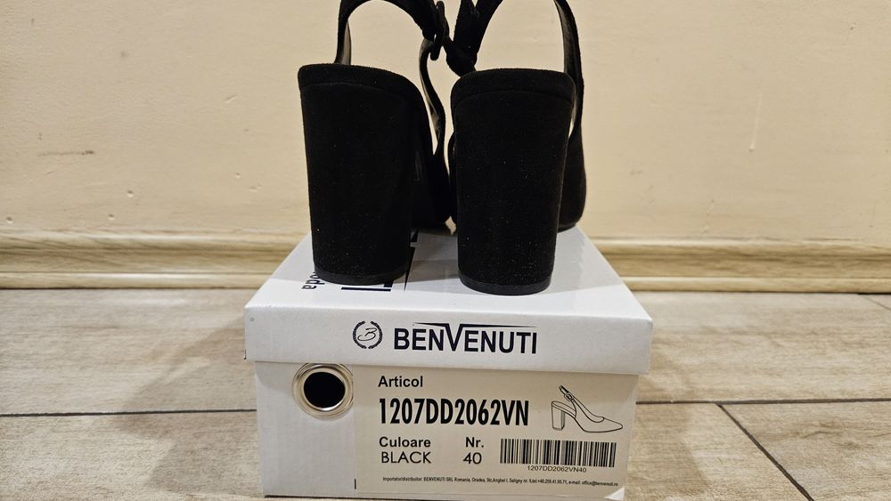 Pantofi cu Toc nepurtati mrimea 40
