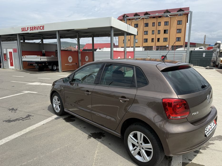 VOLKSWAGEN Polo 2013 — imagine 4