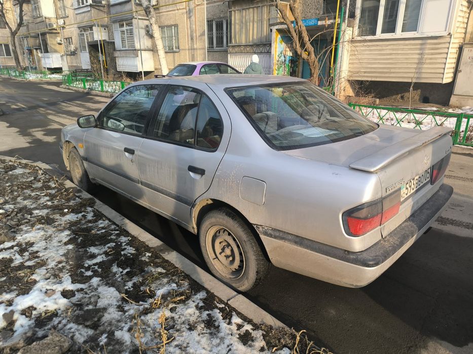 Продается ниссан примьера