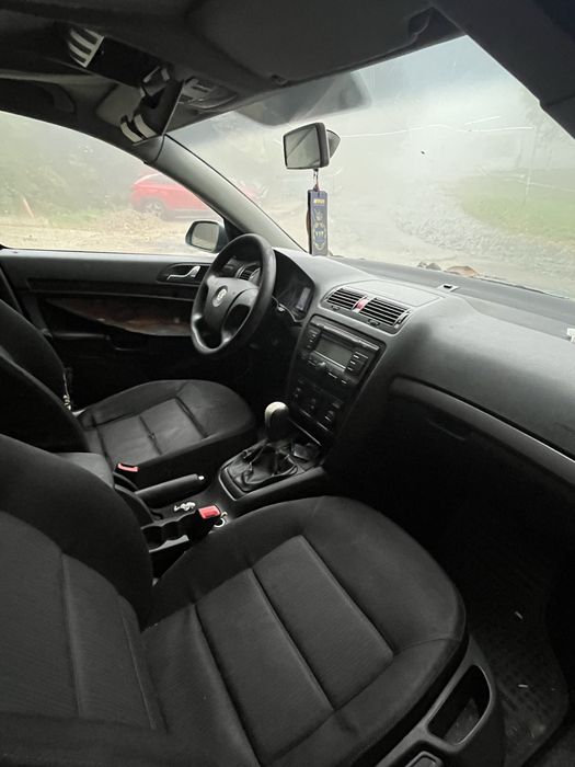 SKODA Octavia 2009 — imagine 4