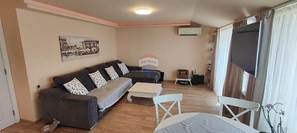 Продава се Тристаен апартамент в Варна, Левски - 100 кв.м за 2405 €/кв.м - Снимка #3