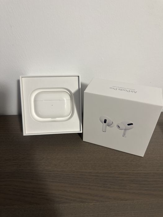 Apple AirPods Pro 1 (Gen)