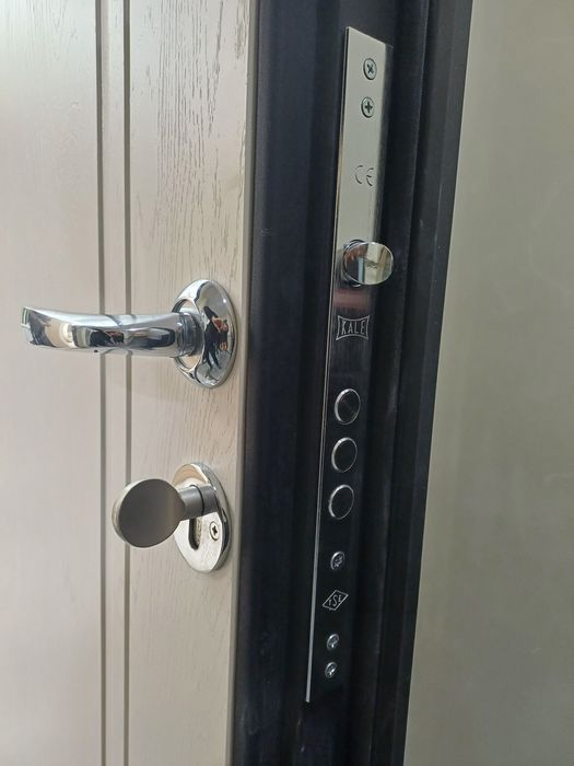 Замок устаси очиш урнатиш zamok ochish oʻrnatish