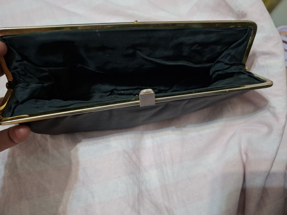 Кожаный клатч советских времен