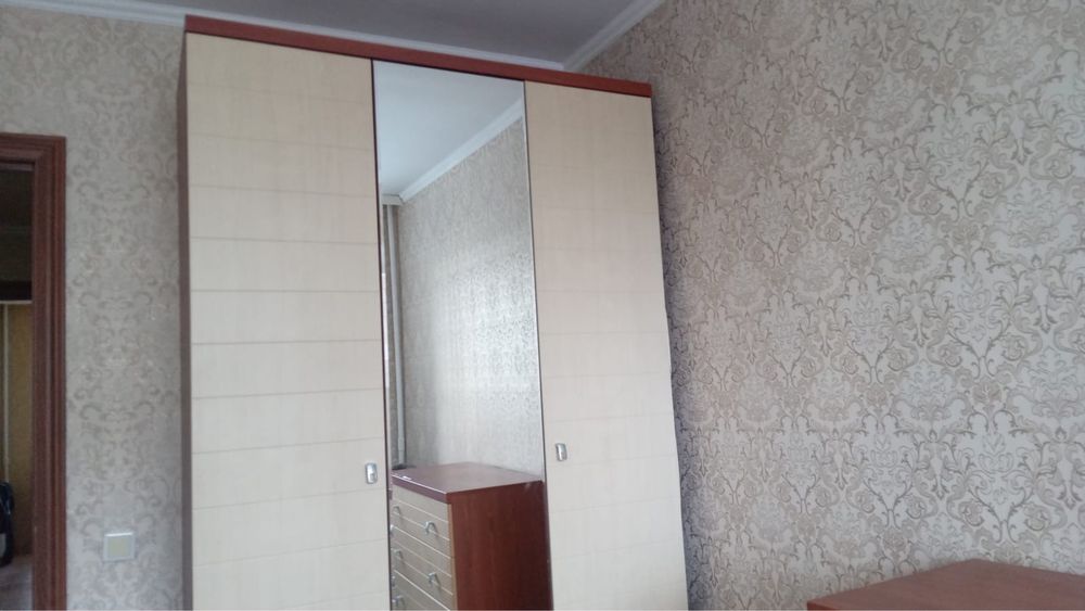 Продам шкаф и комод