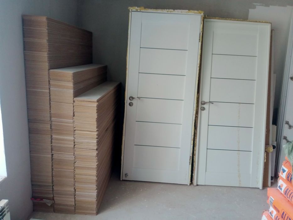 Двери ламинат половой б/у