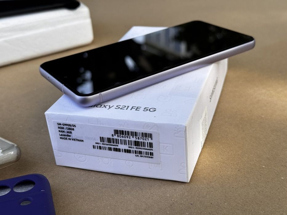 Samsung Galaxy S21Fe 128gb Перфектен.