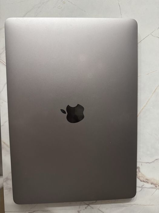 Macbook Pro M1 (2020)