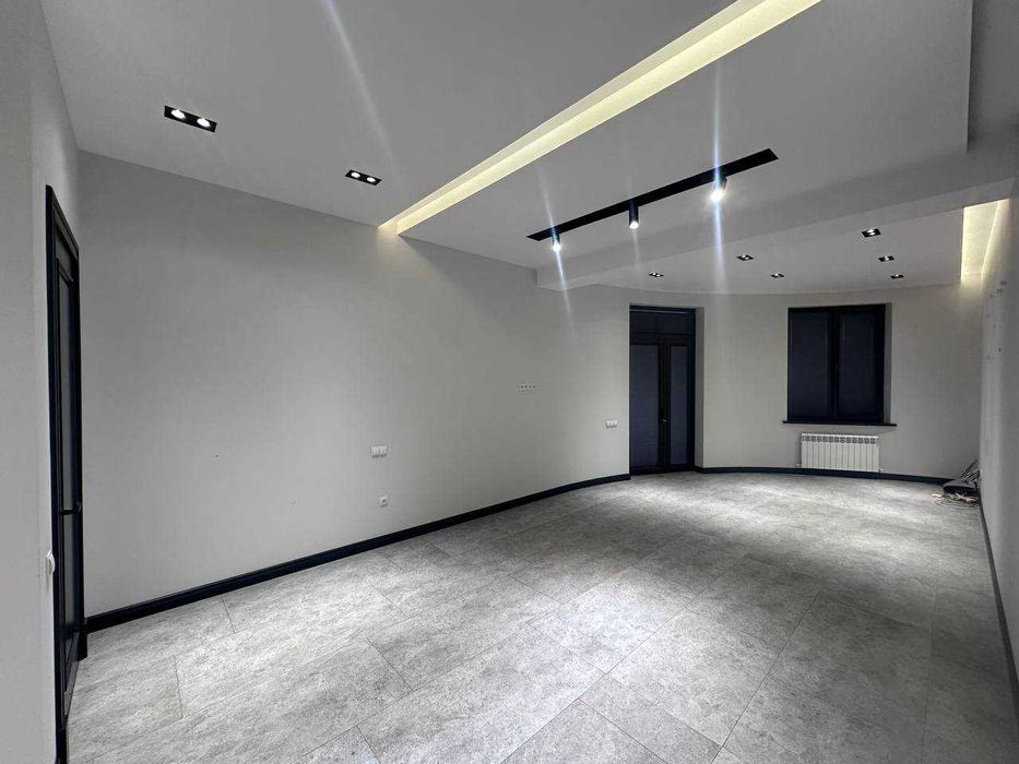 Центр напротив мечета Минор нежилое помещения 388м2 своя с арендатором