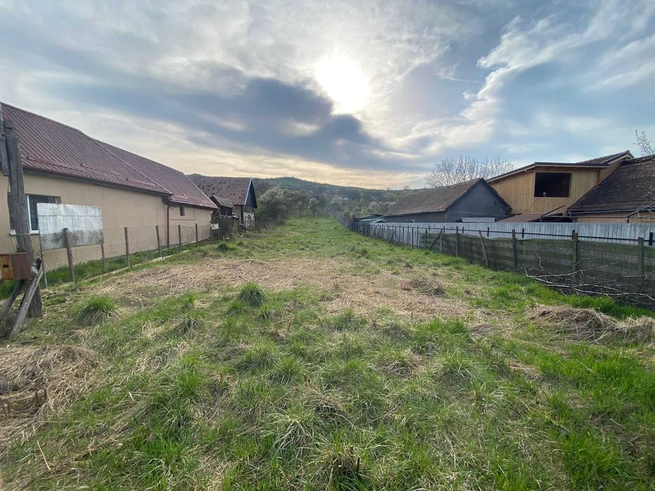Teren Intravilan 1400mp (Sat Delenii, jud. Mures)