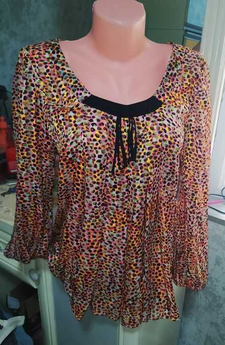 Рубашки блузки размер М-Л