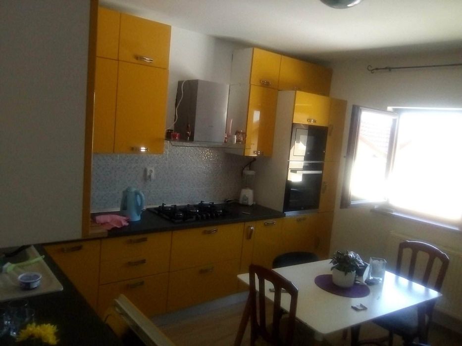 Apartament modern de vânzare în Horpaz – Strada Principală