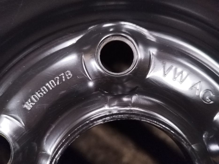 18" Шкода Фолксваген Сеат Ауди 5x112 Резервна Гума Патерица