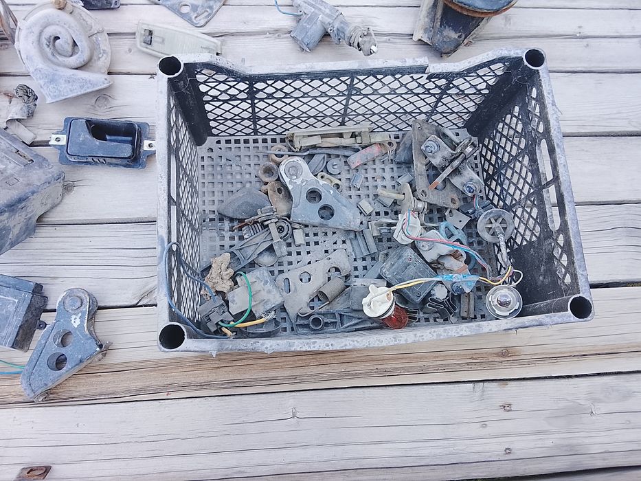 Запчасти бмв е34