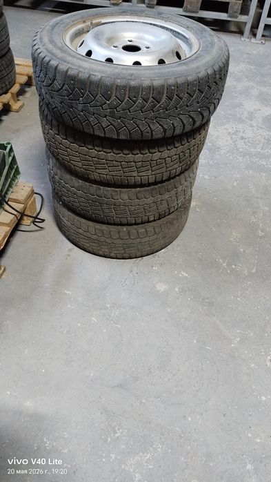 Продам диски с резиной от ларгуса 185/65R15