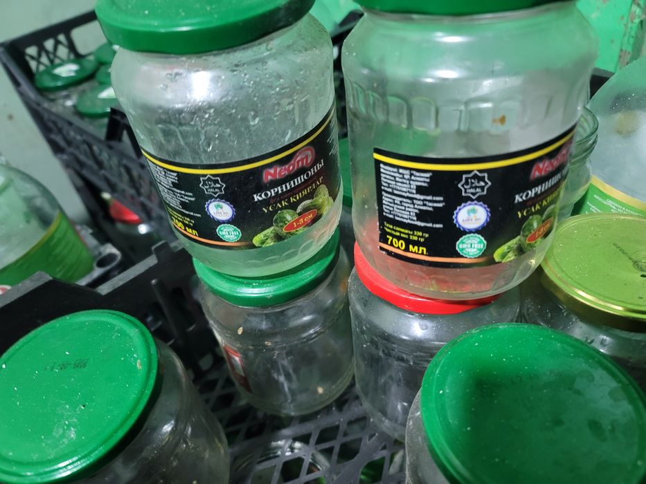 Банки и канистор продам