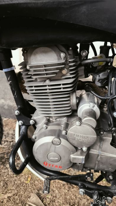 Продаю Эндуро 250куб (165FMM)