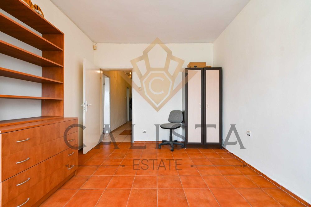 Продава се Тристаен апартамент в София, Дружба 2 - 110 кв.м за 2171 €/кв.м - Снимка #7