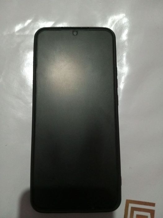 Realme C30 64/4 ideal holatda