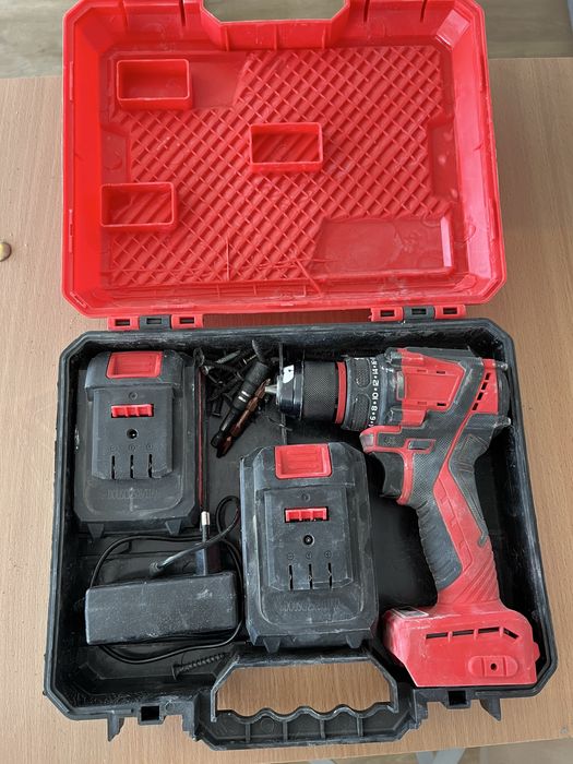 Дрель-шуруповерт аккумуляторная