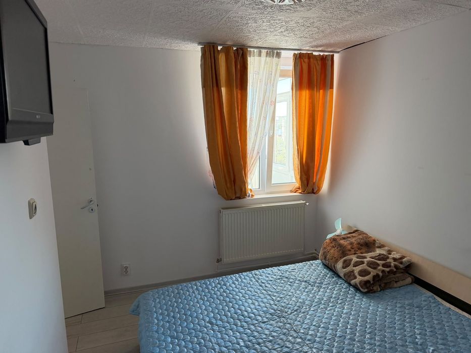Apartament 3camere etaj4,cu acoperis Bvd Dacia
