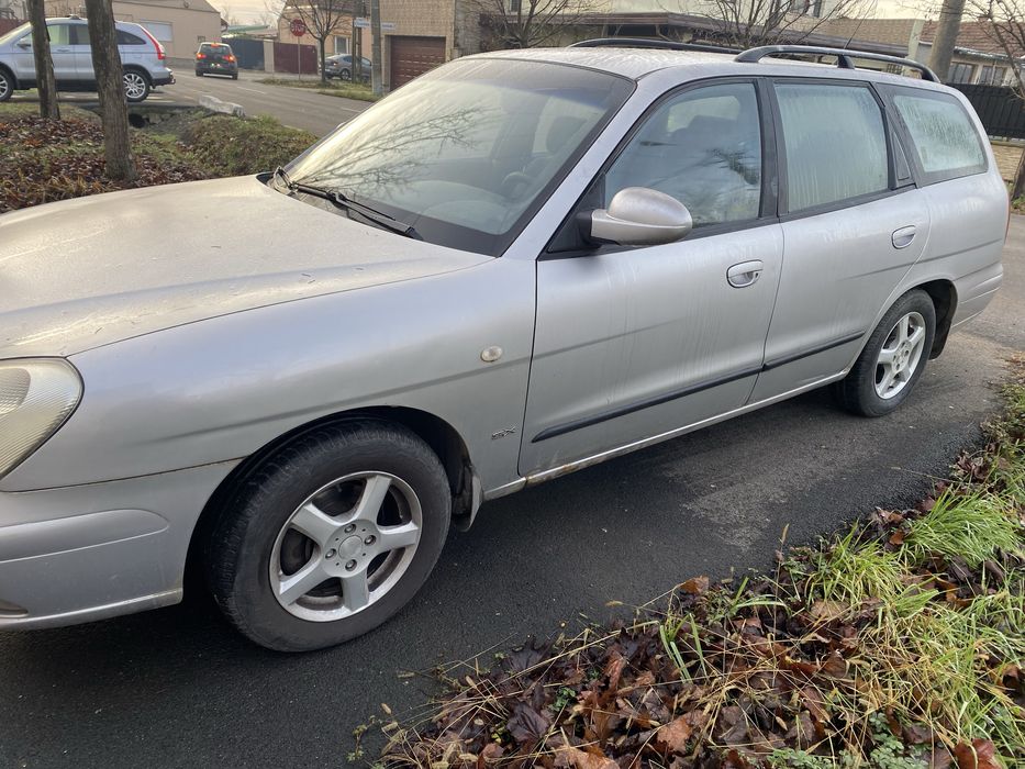 Dezmembrez Nubira Daewoo 2