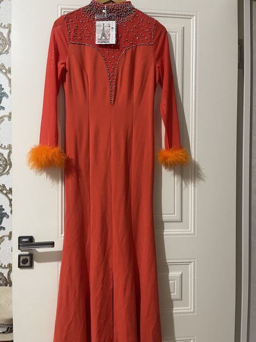 Платье  размер S , M