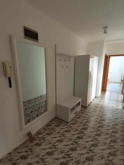 Дава се под наем Тристаен апартамент в Пловдив, Център - 130 кв.м за 590 € - Снимка #11