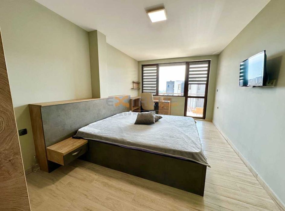 Продава се Къща в Варна, Изгрев - 221 кв.м за 2489 €/кв.м - Снимка #8