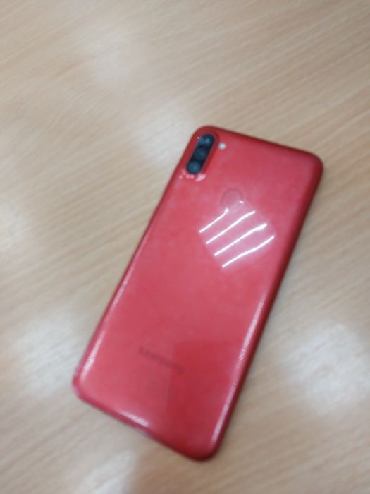 Продам самсунг а11 samsung a11