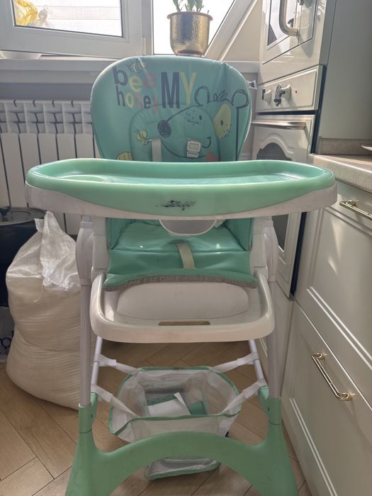 стул для кормление,в отличном состоянии
