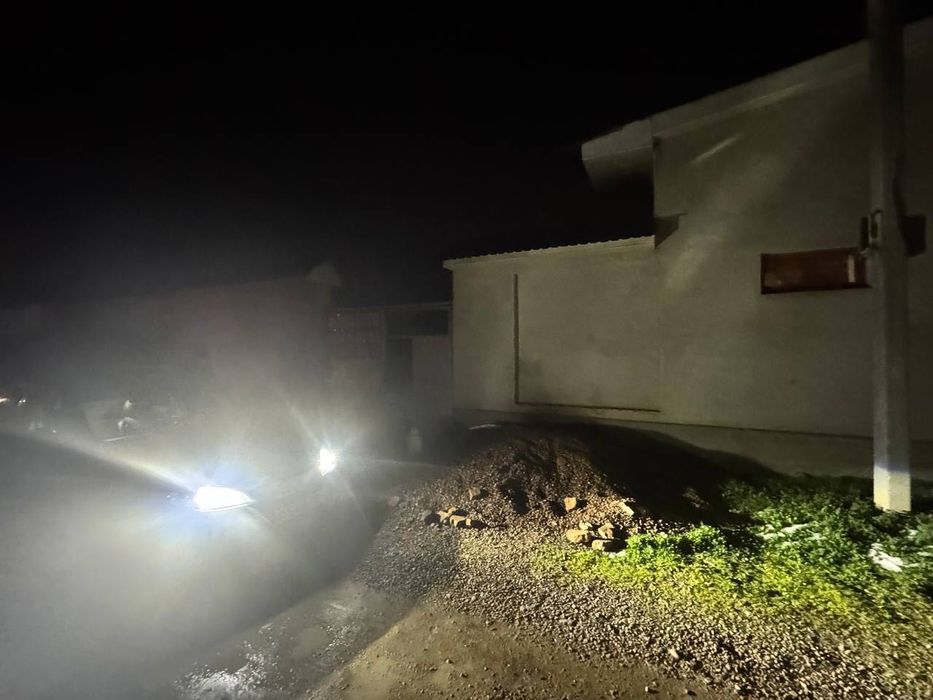 Alimkent 16.5 sotok Hovli va katta yeri bn sotiladi