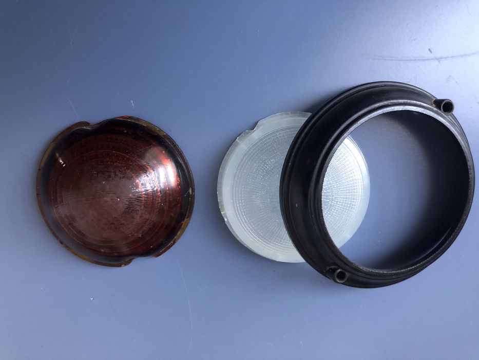 Подфарник поворотник