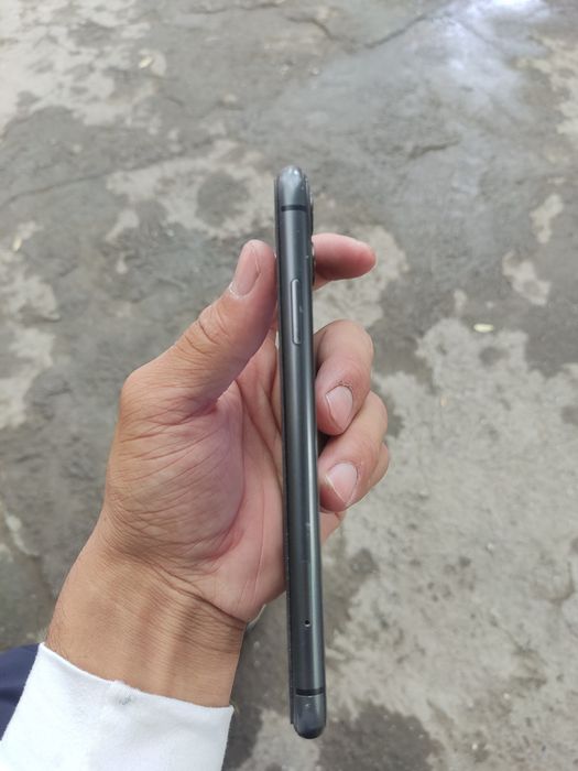 iPhone 11 sotiladi