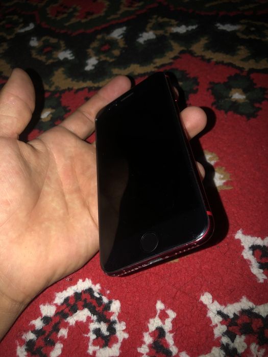 Iphone se 2 srochno