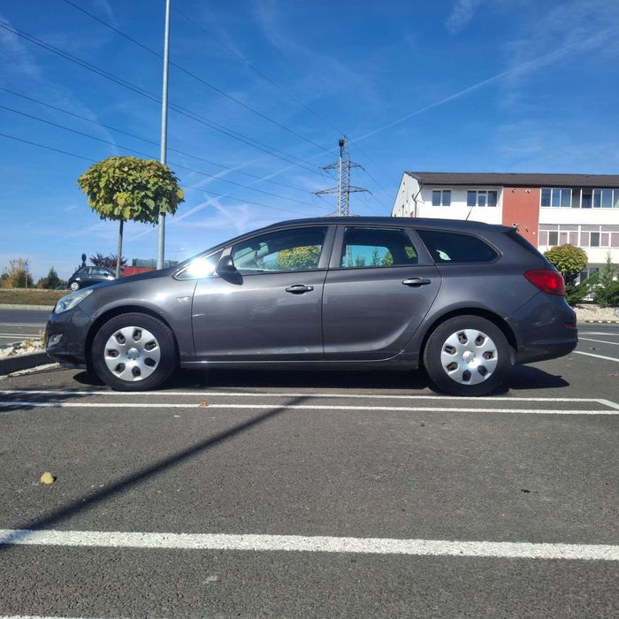 OPEL Astra 2011 — imagine 3
