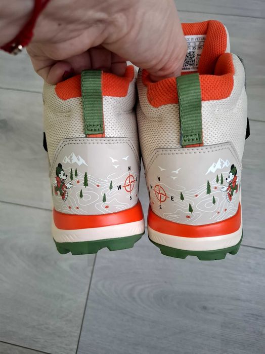 Детски зимни обувки Adidas terrex disney