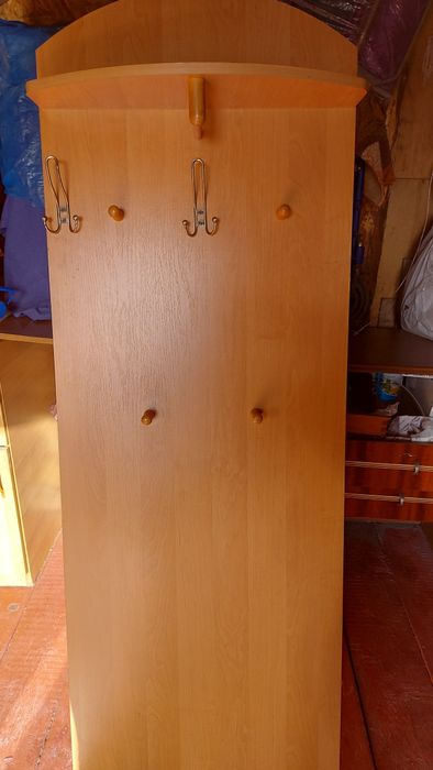 Продам прихожку вешалка