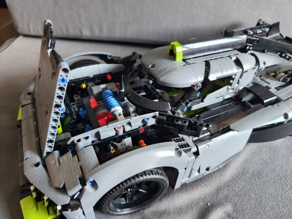 Lego Technic 42156: Peugeot Le Mans