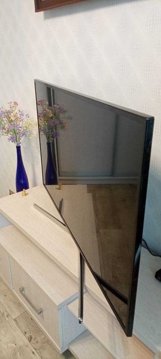 Продам LED телевизор Samsung, диагональ"49