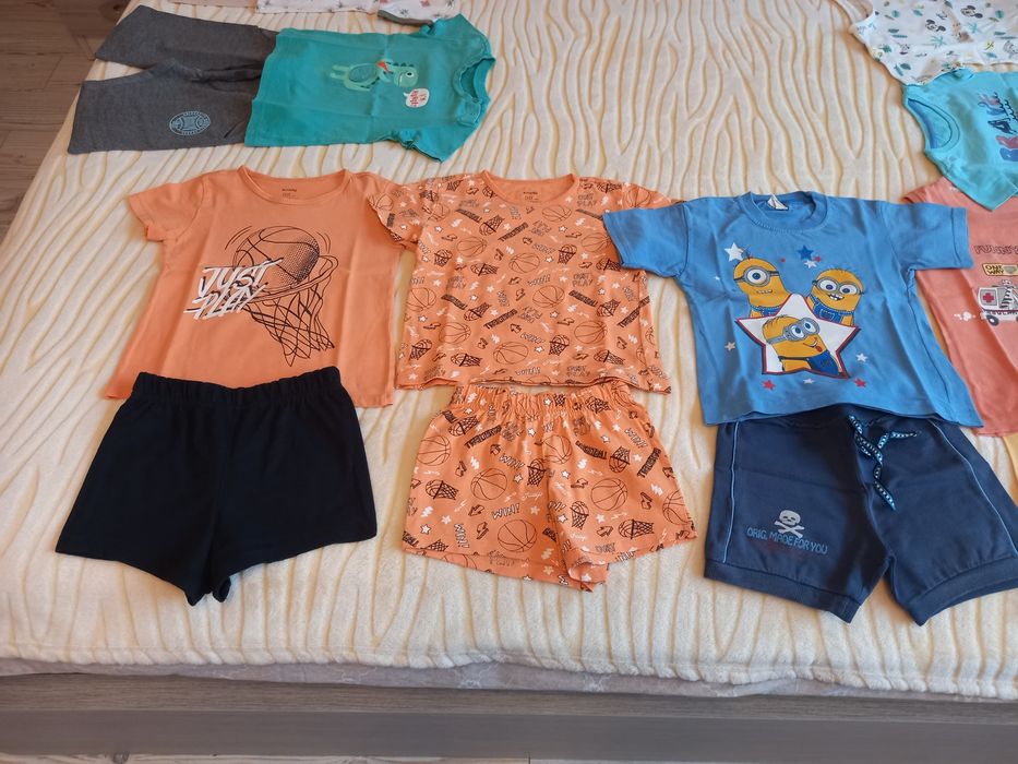 Дрешки размери 92-98-104